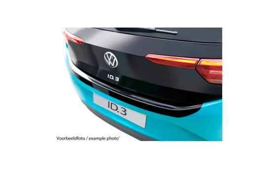 Bumper protector suitable for Ford Fiesta MK7 3/5 doors 10/2008-6/2017 Glossy black