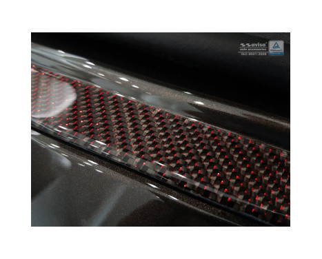 Carbon Bumper protector suitable for BMW 7-Series G11/G12 2015- Red-Black Carbon, Image 4