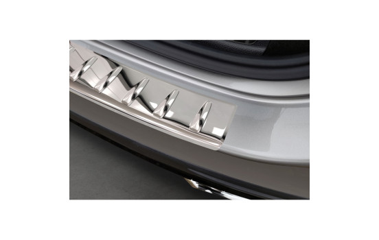 Chrome stainless steel bumper protector suitable for Mercedes GLC II (X254) 2022- 'Ribs', Image 4