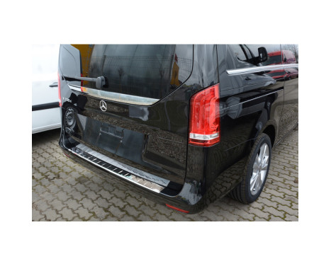 Chrome stainless steel bumper protector suitable for Mercedes Vito / V-Class 2014- 'Ribs', Image 3