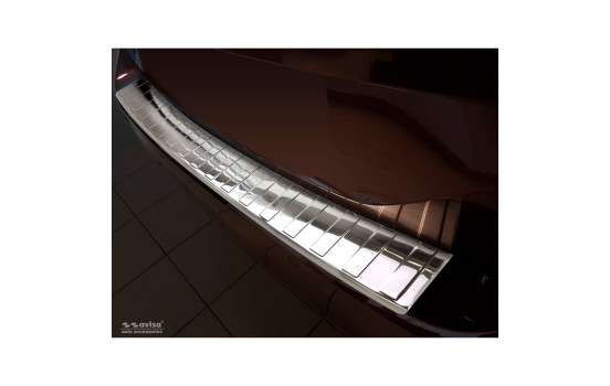 Chrome stainless steel bumper protector suitable for Volkswagen Passat 3G Variant 2014- 'Ribs', Image 4