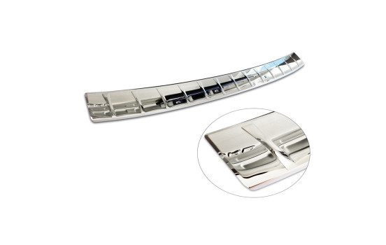 Chrome Stainless Steel Rear Bumper Protector Fits Skoda Superb IV Combi 2023- 'Ribs', Image 7