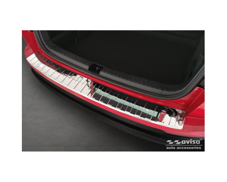 Chrome Stainless Steel Rear Bumper Protector for Skoda Karoq Facelift incl. Sportline 2022 - 'Ribs', Image 4