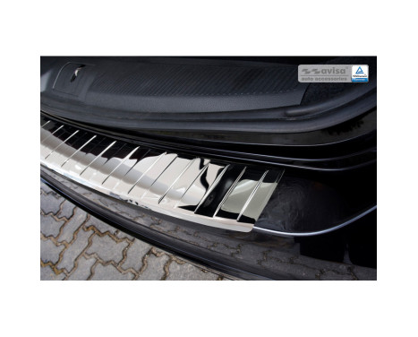 Chrome stainless steel Rear bumper protector Seat Alhambra & Volkswagen Sharan II 2010- 'Ribs', Image 6