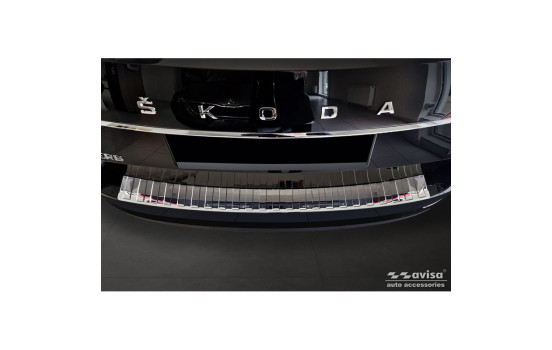 Chrome stainless steel rear bumper protector suitable for Skoda Superb Combi 2015-2019 incl. Facelift 2019-2024, Image 2