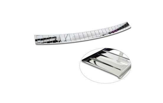 Chrome stainless steel rear bumper protector suitable for Skoda Superb Combi 2015-2019 incl. Facelift 2019-2024, Image 7