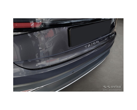 Genuine 3D Carbon Fiber Bumper Protector suitable for Volkswagen Taigo 2021- 'Ribs', Image 5