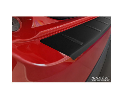 Matt black stainless steel rear bumper protector suitable for Fiat 600 Mild Hybrid / 600e 2023 - 'Ribs', Image 2