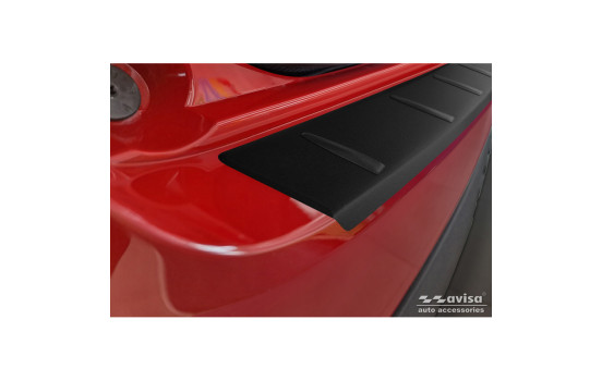 Matt black stainless steel rear bumper protector suitable for Fiat 600 Mild Hybrid / 600e 2023 - 'Ribs', Image 2