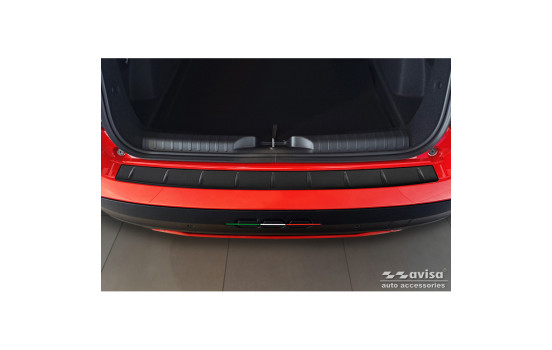 Matt black stainless steel rear bumper protector suitable for Fiat 600 Mild Hybrid / 600e 2023 - 'Ribs', Image 3
