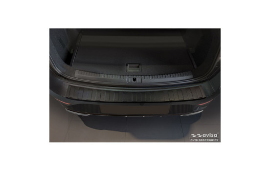 Matt black stainless steel rear bumper protector suitable for Seat Leon Sportstourer incl. FR / Cupra, Image 3