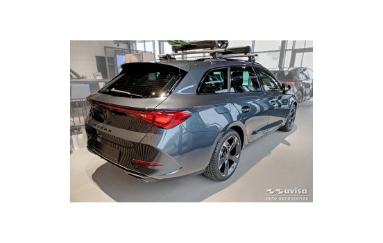 Matt black stainless steel rear bumper protector suitable for Seat Leon Sportstourer incl. FR / Cupra, Image 5