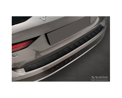 Matt black stainless steel rear bumper protector suitable for Volvo V90 9/2016- 'Ribs', Image 2