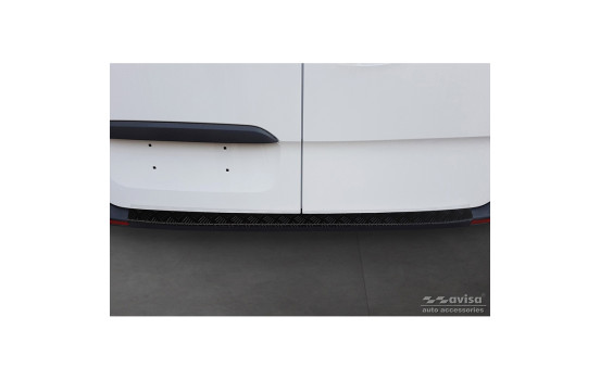 Matte black aluminum bumper protector suitable for Mercedes Sprinter III 2018- 'Riffled plate', Image 2