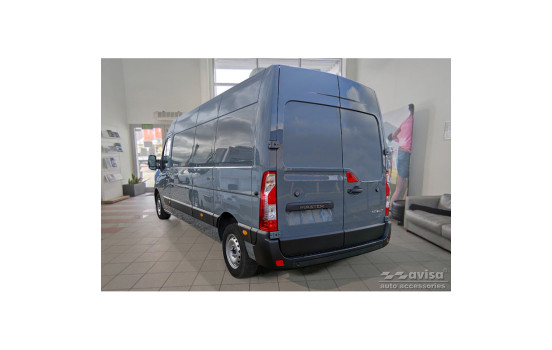 Matte Black Aluminum Bumper protector suitable for Opel Movano / Renault Master II 2010-2018 & 20, Image 4