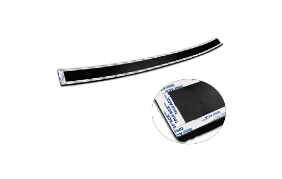 Matte black aluminum bumper protector suitable for Volkswagen Caddy V 2020- 'Riffled Plate', Image 7