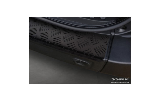 Matte Black Aluminum Rear Bumper Protector suitable for Opel Movano / Renault Master II / Nissan NV400, Image 3