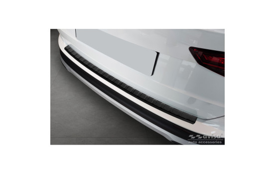 Matte black stainless steel bumper protector suitable for Seat Ateca 2016-2020 & FL 2020- 'Ribs'