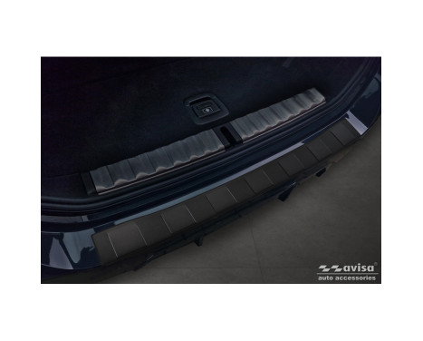 Matte black stainless steel rear bumper protector suitable for BMW 3 Series Touring (G21) Facelift 2022 - with M-Package, Image 4