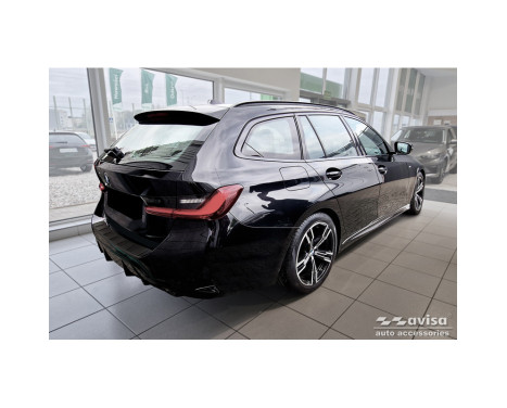 Matte black stainless steel rear bumper protector suitable for BMW 3 Series Touring (G21) Facelift 2022 - with M-Package, Image 5