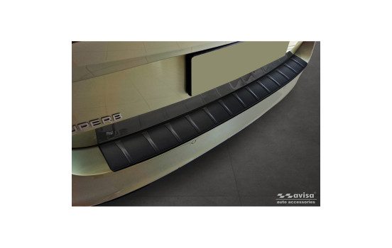 Matte black stainless steel rear bumper protector suitable for Skoda Superb IV Combi 2023- 'Ribs'