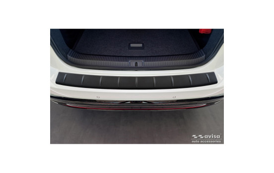 Matte black stainless steel rear bumper protector suitable for Volkswagen ID.7 2023- 'Ribs', Image 3