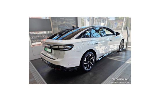 Matte black stainless steel rear bumper protector suitable for Volkswagen ID.7 2023- 'Ribs', Image 4