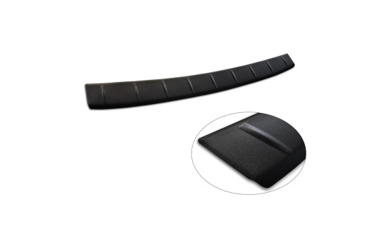 Matte black stainless steel rear bumper protector suitable for Volkswagen ID.7 2023- 'Ribs', Image 5