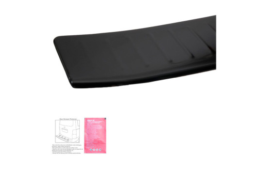 Oneway Rear bumper protection molding suitable for Ford Kuga MK2 2013-2019 Ribbed - Glossy black, Image 4