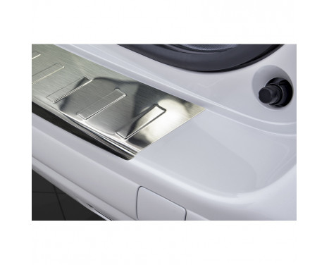 RVS Rear bumper protector Peugeot 5008 2009- 'Ribs', Image 2