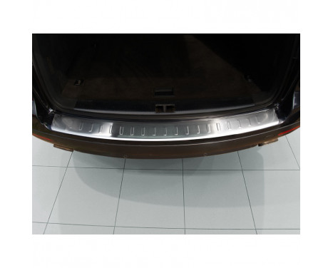 RVS rear bumper protector Volkswagen Touareg 2007-2010 'Ribs'