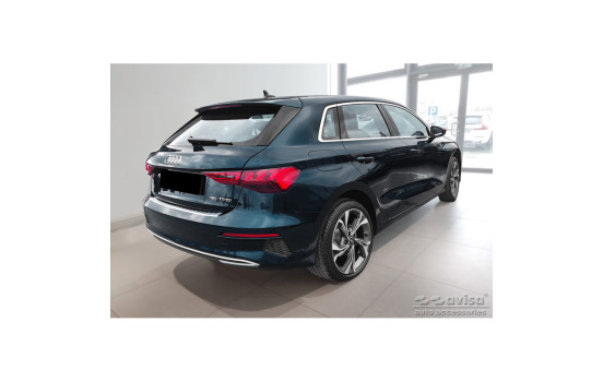Stainless steel bumper protector suitable for Audi A3 (8Y) Sportback 2020- 'Ribs', Image 5