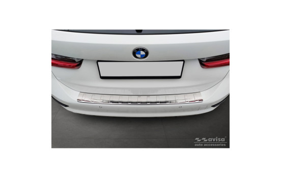 Stainless steel bumper protector suitable for BMW 3-Series G21 Touring 2019-2022 'Ribs', Image 2