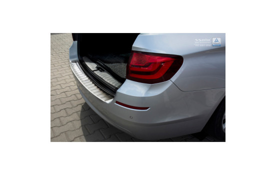 Stainless steel bumper protector suitable for BMW 5-Series F11 Touring 2010-2017 'Ribs', Image 2