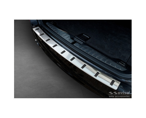 Stainless steel bumper protector suitable for BMW 5-Series (F11) Touring 2011-2013 & Facelift 2013-2017 'STR, Image 3