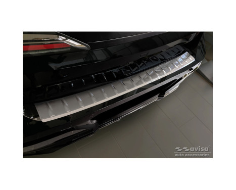 Stainless steel bumper protector suitable for BMW 7-Series (G70) 2023- with M-Package 'Ribs'