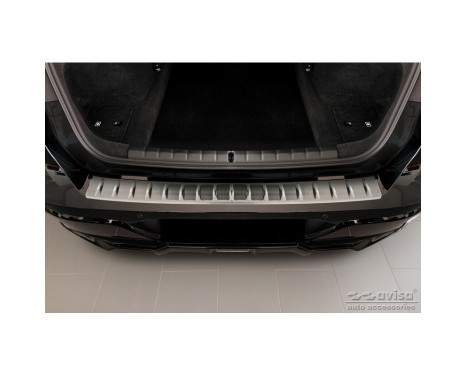 Stainless steel bumper protector suitable for BMW 7-Series (G70) 2023- with M-Package 'Ribs', Image 4