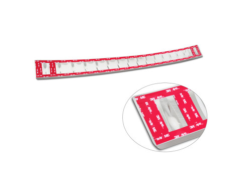 Stainless steel bumper protector suitable for BMW 7-Series (G70) 2023- with M-Package 'Ribs', Image 7