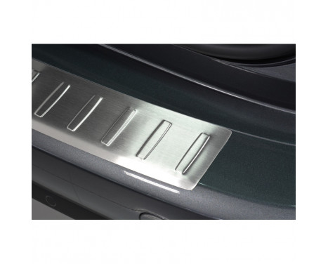 Stainless steel bumper protector suitable for Citroën C4 Grand Picasso 2013- 'Ribs', Image 3