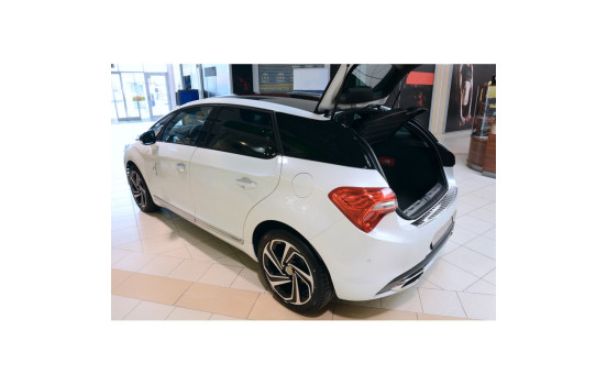 Stainless steel bumper protector suitable for Citroën DS5 2015-, Image 3