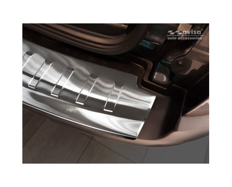 Stainless steel bumper protector suitable for Ford Ecosport II Facelift 2017- 'Ribs', Image 5