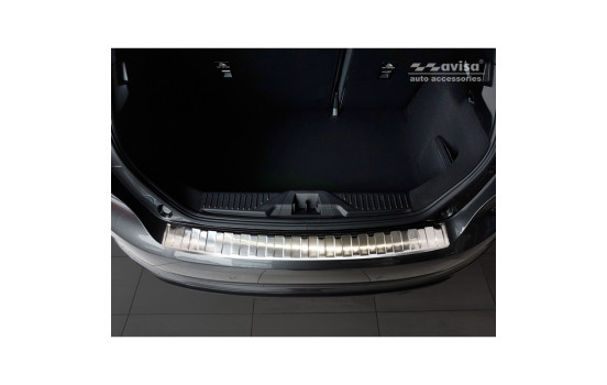 Stainless steel bumper protector suitable for Ford Fiesta MK8 5-door 2017- 'Ribs', Image 3