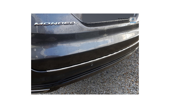 Stainless steel bumper protector suitable for Ford Mondeo V Wagon 2014- 'Ribs', Image 3