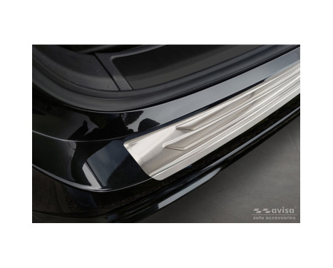 Stainless steel bumper protector suitable for Lexus RX V 2022-, Image 4