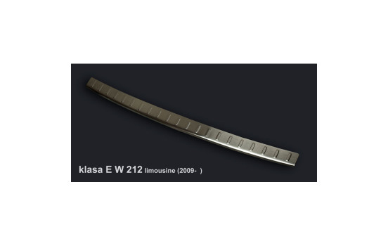 Stainless steel bumper protector suitable for Mercedes E-Class W212 Sedan 2009- 'Ribs', Image 2