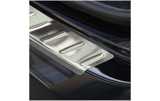 Stainless steel bumper protector suitable for Mercedes E-Class W212 Sedan 2013- 'Ribs', Image 2