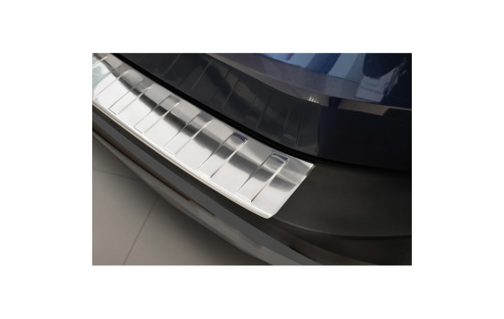 Stainless steel bumper protector suitable for Nissan X-Trail IV (T33) 2021- 'Ribs', Image 4