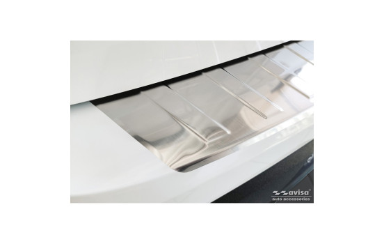 Stainless steel bumper protector suitable for Opel Mokka 2020- 'Ribs' (2-piece), Image 4