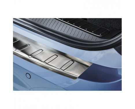 Stainless steel bumper protector suitable for Opel Zafira C 2012- 'Ribs', Image 3