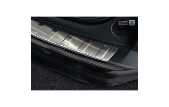 Stainless steel bumper protector suitable for Peugeot 3008 II 2016- 'Ribs', Image 3